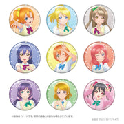 ラブライブ！ トレーディング缶バッジ 夏制服ver.（全9種・ランダム9個入）【トレーディング】【2026年11月20日(金)より順次発送予定】【bnf-1120】