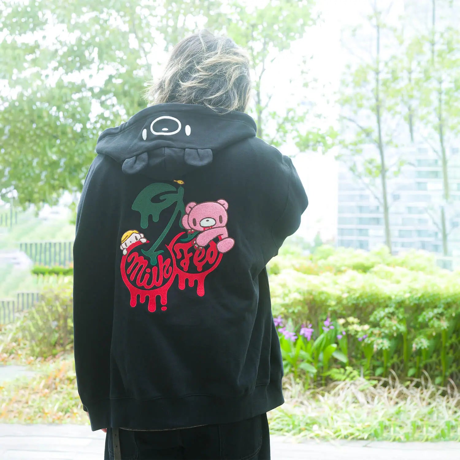 GLOOMY meets MILKFED. GLOOMY ZIP UP HOODIE【予約